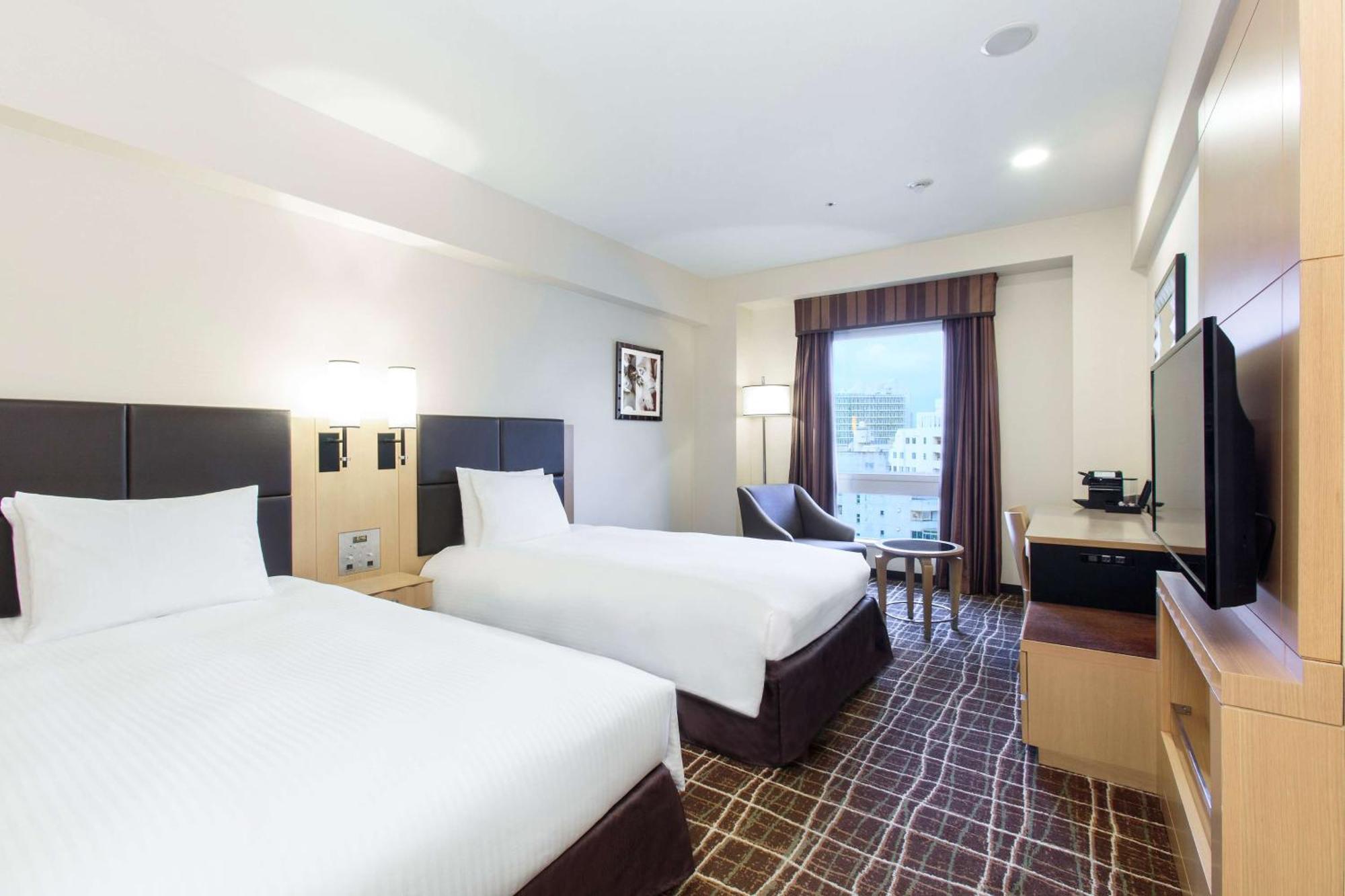 Doubletree By Hilton Naha Hotel Kültér fotó