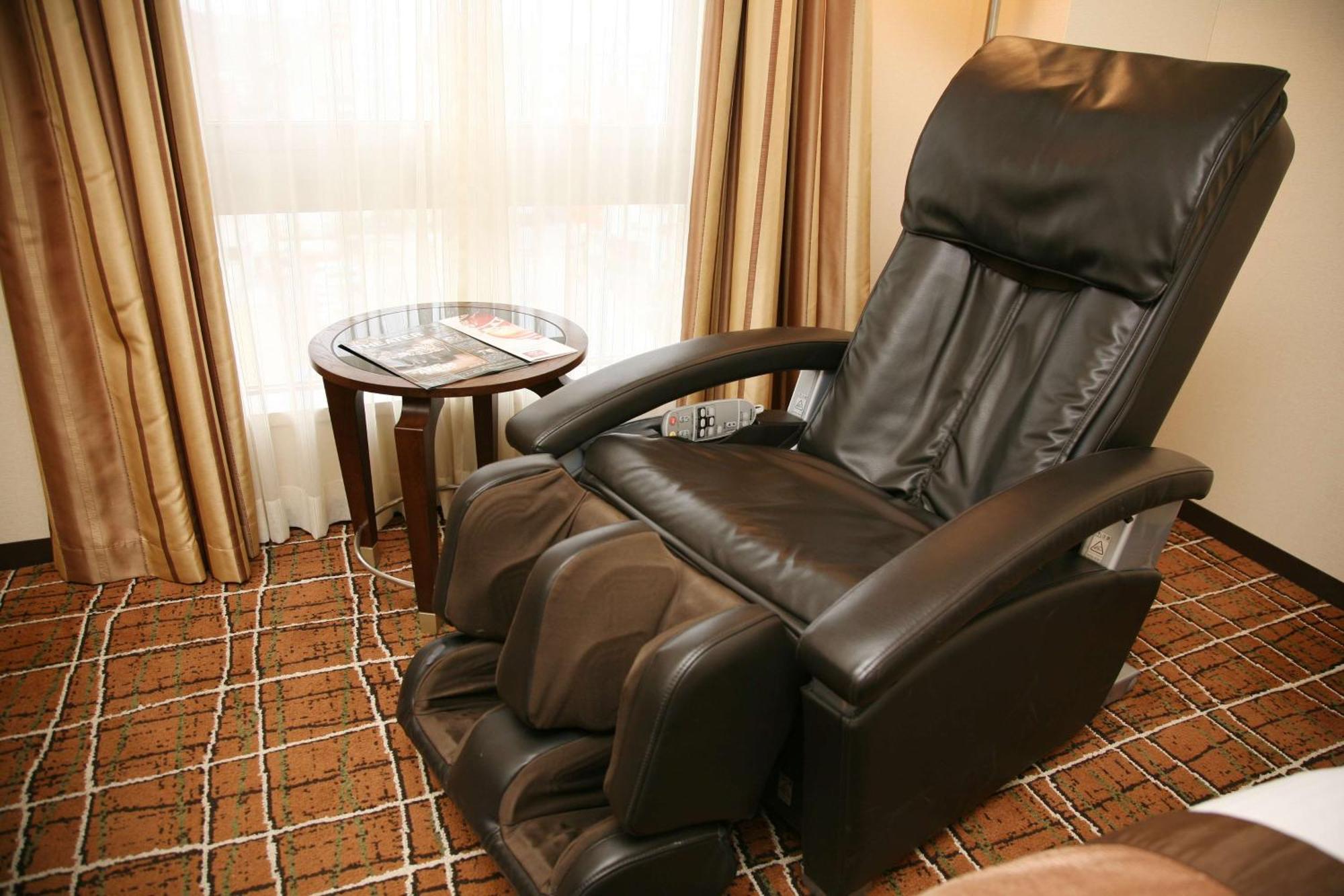 Doubletree By Hilton Naha Hotel Kültér fotó