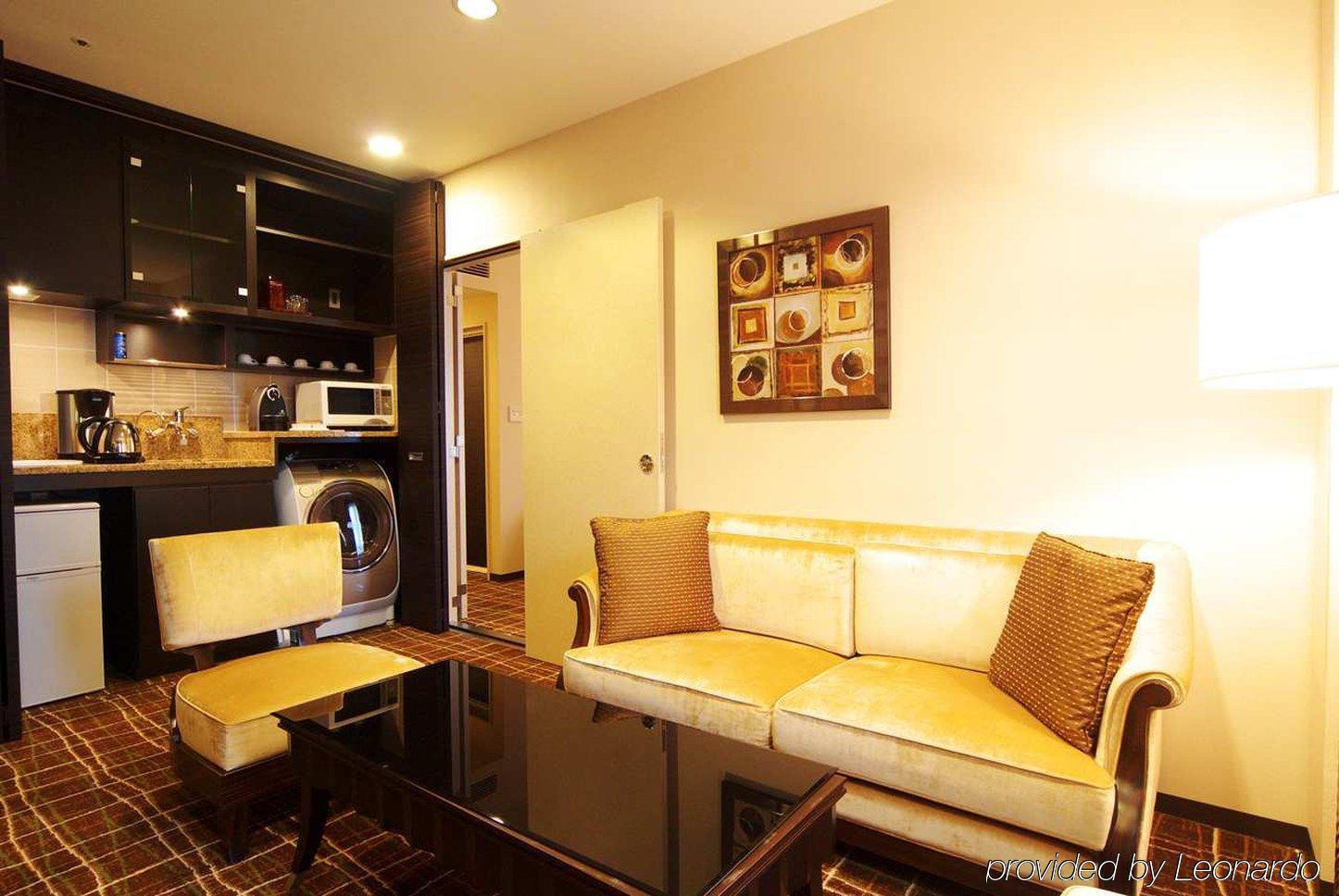 Doubletree By Hilton Naha Hotel Szoba fotó